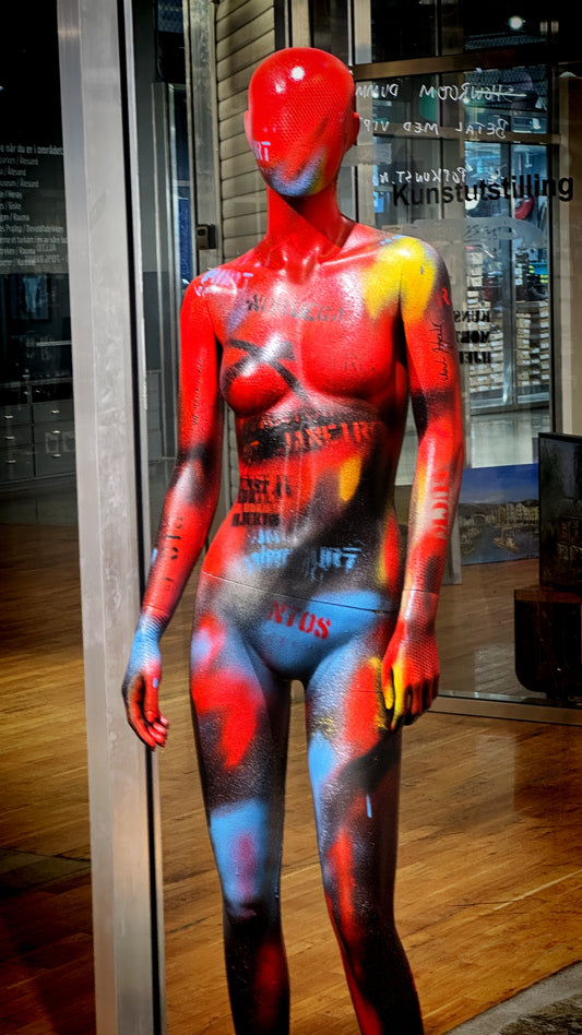 014  Showroom Dummie